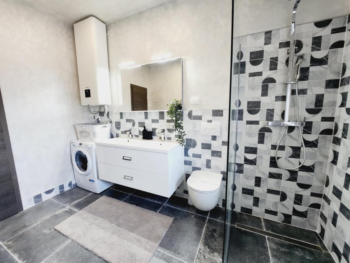 Kuca Za Odmor Capella Villa Stuti Екстериор снимка